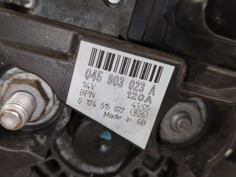 Recambio de alternador para volkswagen polo iv (9n_, 9a_) 1.4 tdi referencia OEM IAM 045903023A  