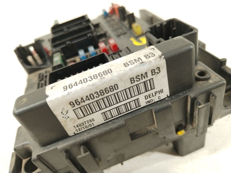 Recambio de caja reles / fusibles para peugeot 206 hatchback (2a/c) 1.9 d referencia OEM IAM 9644038680 BSMB3 