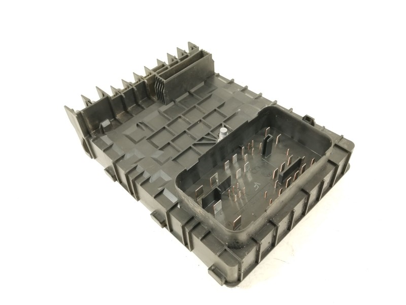Recambio de caja reles / fusibles para volkswagen golf vi (5k1) 1.4 tsi referencia OEM IAM 1K0937125B  