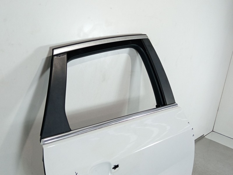 Recambio de puerta trasera derecha para opel astra j lim. enjoy referencia OEM IAM 124110  