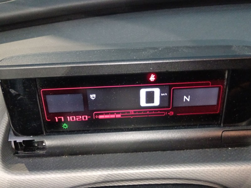 Recambio de cuadro instrumentos para citroën c4 cactus 1.6 bluehdi 100 referencia OEM IAM 9813854080  