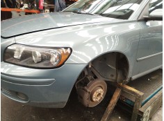 Recambio de aleta delantera izquierda para volvo s40 ii (544) 2.0 d referencia OEM IAM    2