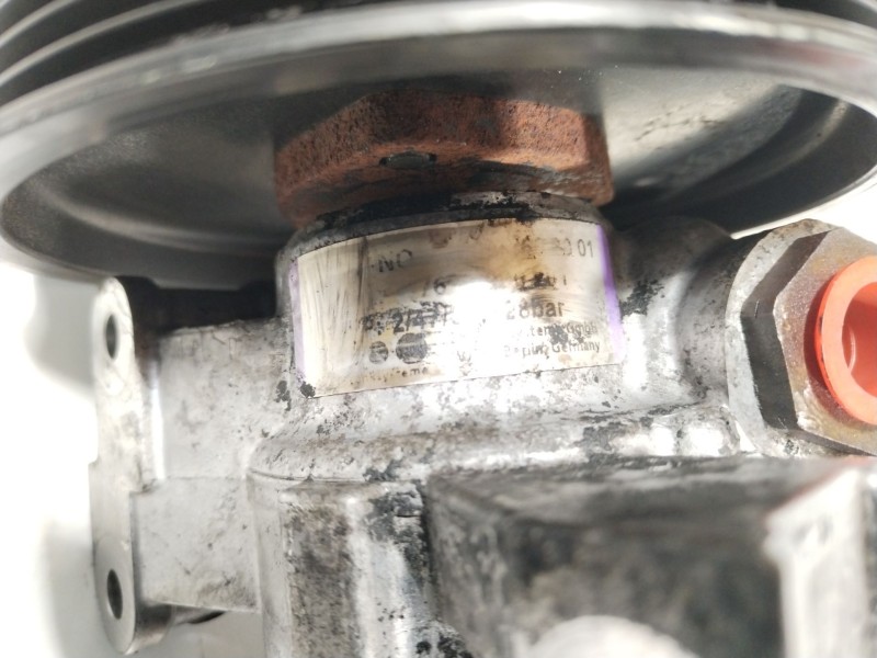 Recambio de bomba direccion para mercedes-benz clase e (w211) e 320 cdi (211.026) referencia OEM IAM A0044662001  