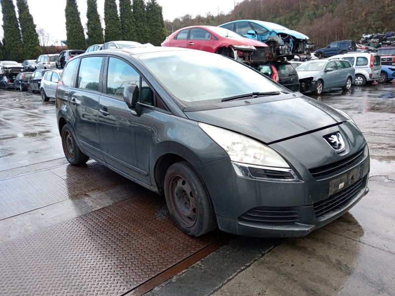 peugeot 5008 (0u_, 0e_) del año 2012