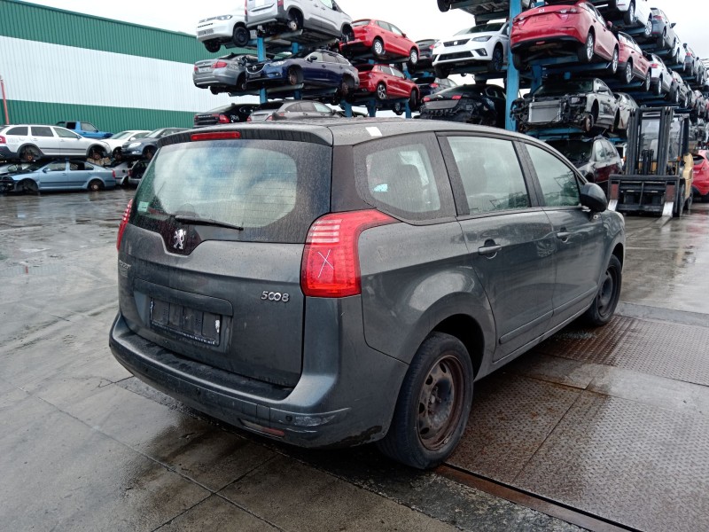 peugeot 5008 (0u_, 0e_) del año 2012