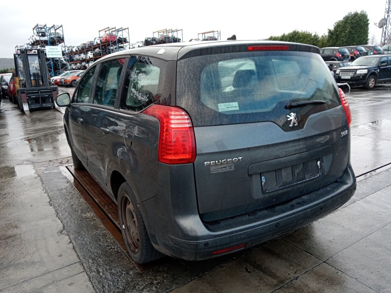 peugeot 5008 (0u_, 0e_) del año 2012