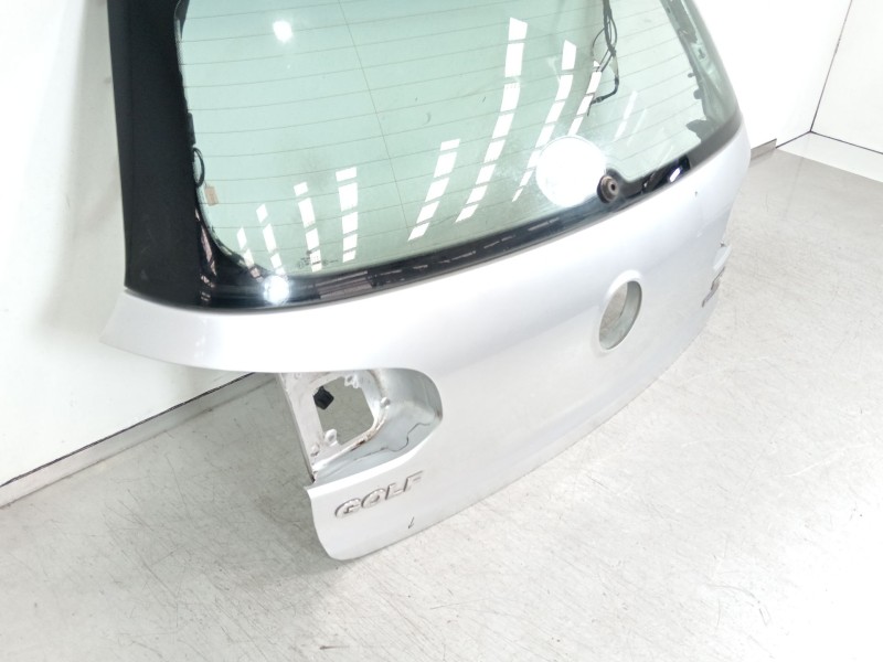 Recambio de porton trasero para volkswagen golf vi (5k1) advance bluemotion referencia OEM IAM 5K6827025J  
