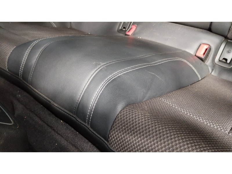 Recambio de asientos traseros para audi a5 coupe (f53) s line edition referencia OEM IAM 8W6885375H  