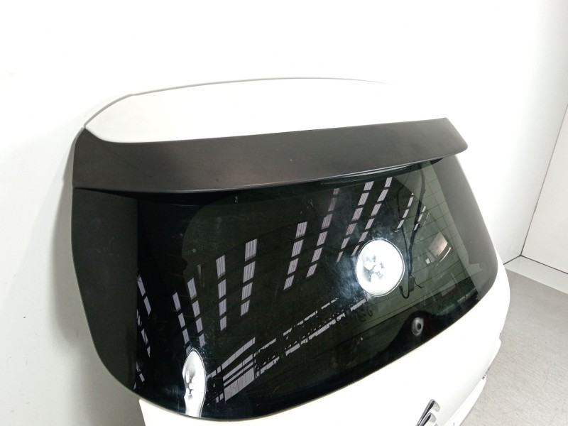 Recambio de porton trasero para citroën c4 ii (nc_) 1.6 bluehdi 100 referencia OEM IAM 8701FQ  