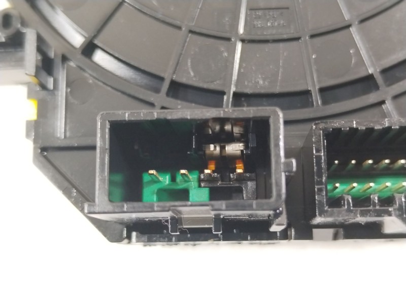 Recambio de anillo airbag para kia stonic (yb) 1.2 cvvt referencia OEM IAM 93490H8210 CS21 