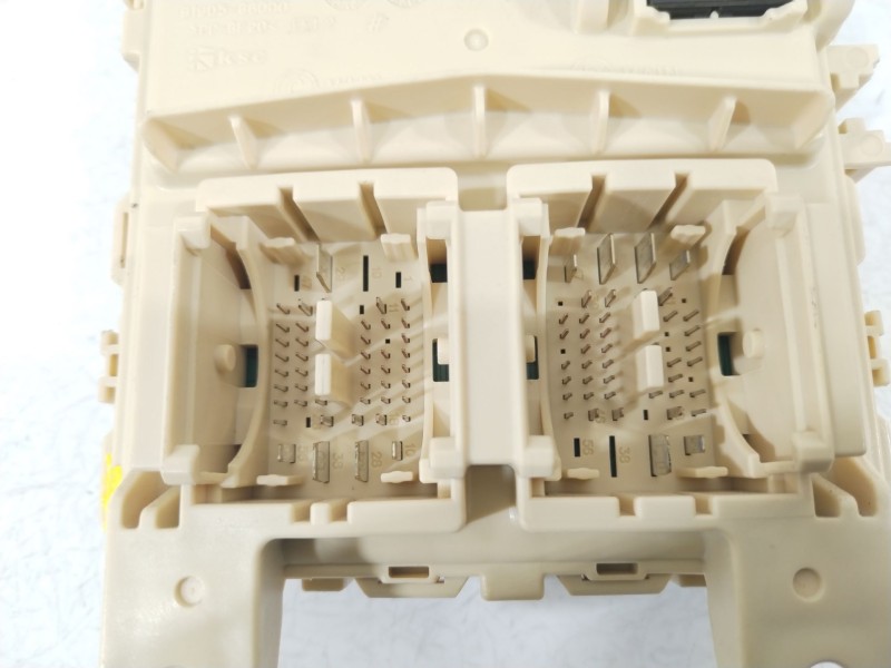 Recambio de caja reles / fusibles para kia stonic (yb) 1.2 cvvt referencia OEM IAM 91955H8570  