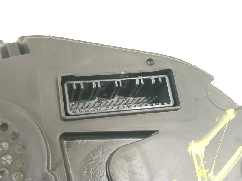 Recambio de cuadro instrumentos para kia stonic (yb) 1.2 cvvt referencia OEM IAM 94003H8550  