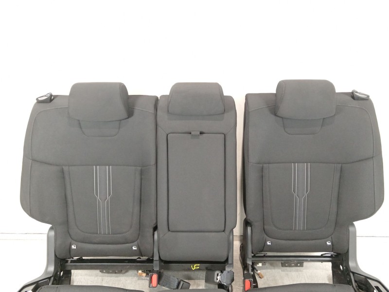 Recambio de asientos traseros para hyundai tucson style 2wd referencia OEM IAM 89160N7000NCU  