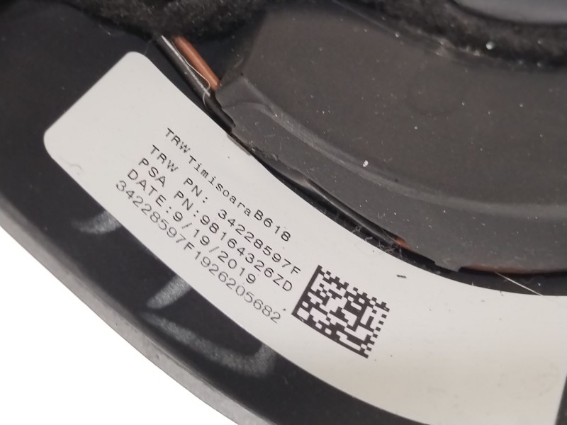 Recambio de volante para citroën c3 iii (sx) 1.2 puretech 82 referencia OEM IAM 98164326ZD  