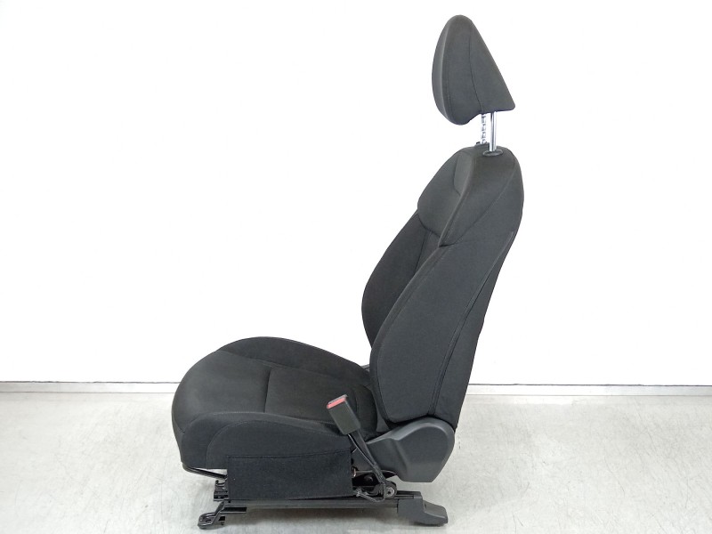 Recambio de asiento delantero derecho para hyundai tucson style 2wd referencia OEM IAM 88600N 7540  
