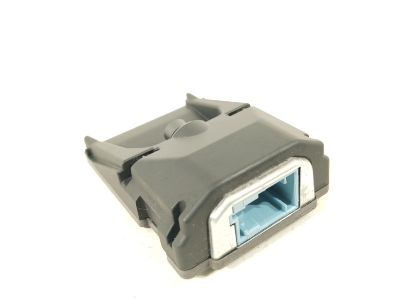 Recambio de camara para citroën c3 iii (sx) 1.2 puretech 82 referencia OEM IAM 9828694780  