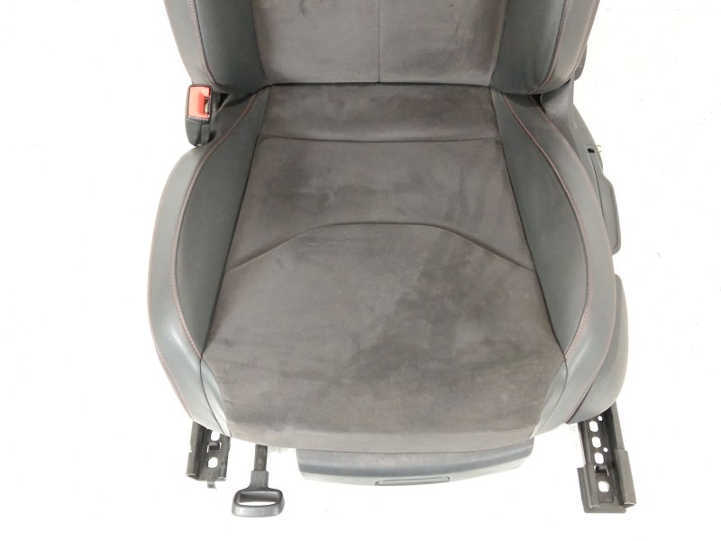 Recambio de asiento delantero izquierdo para seat leon (5f1) 2.0 tdi referencia OEM IAM 5Q4881105A  