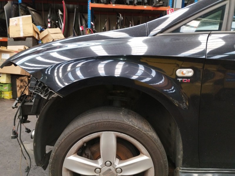 Recambio de aleta delantera izquierda para seat leon (1p1) 2.0 tdi referencia OEM IAM 1P0821022A  