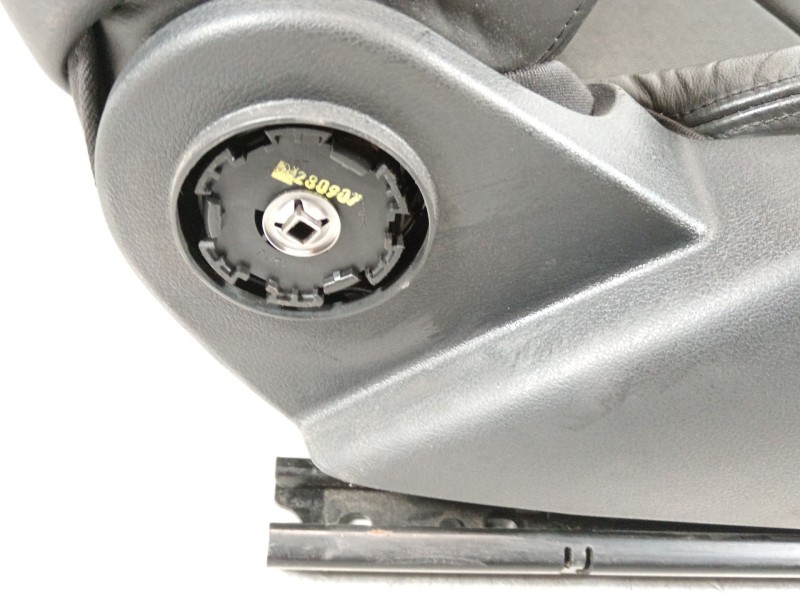 Recambio de asiento delantero derecho para audi a3 (8p1) 2.0 tdi referencia OEM IAM 1K4881106LC  