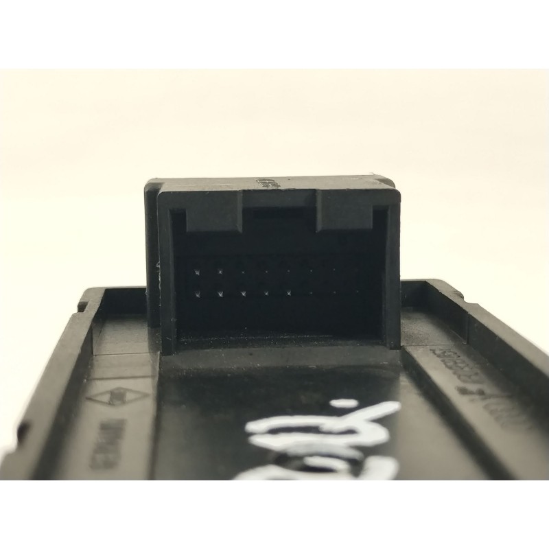 Recambio de mando elevalunas delantero izquierdo para audi a6 avant (4b5) 2.5 tdi referencia OEM IAM 4B0959851 4B095985101C 