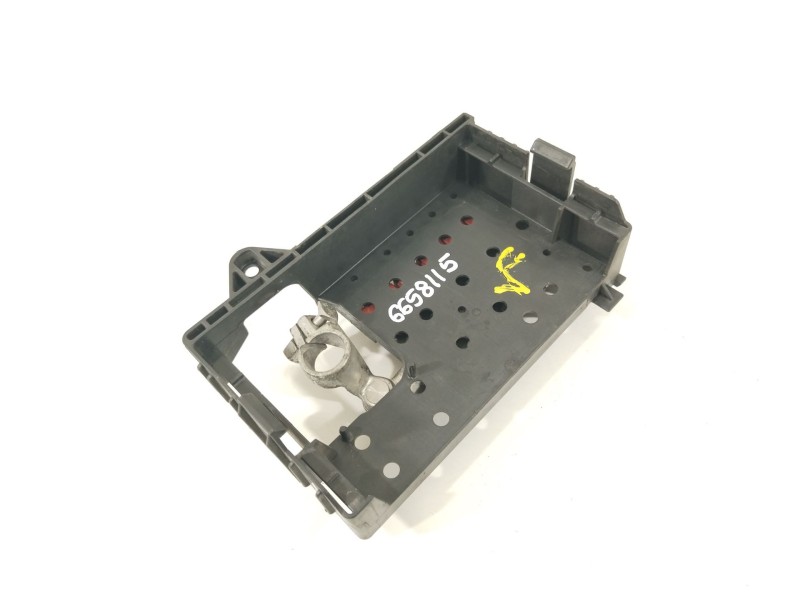 Recambio de caja reles / fusibles para opel astra j (p10) 2.0 cdti (68) referencia OEM IAM 13302307  