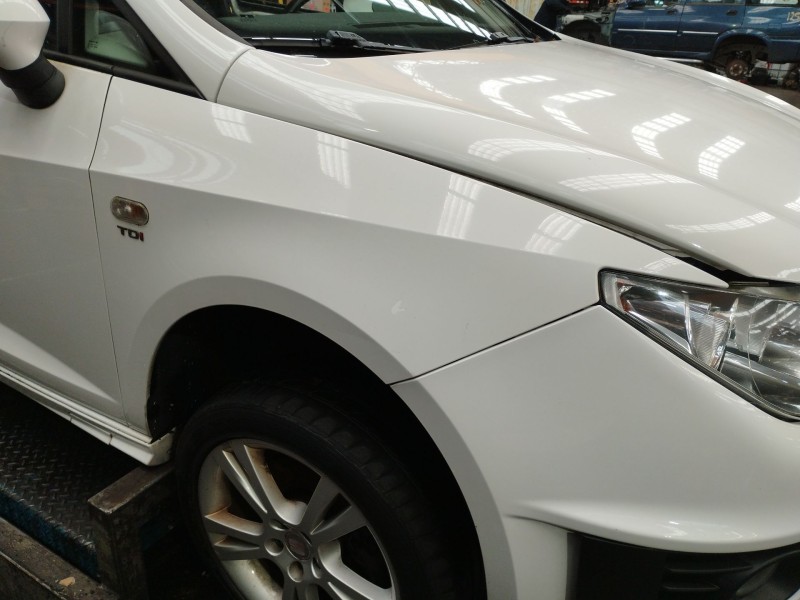 Recambio de aleta delantera derecha para seat ibiza iv sc (6j1, 6p5) 1.9 tdi referencia OEM IAM 6J0821021B  