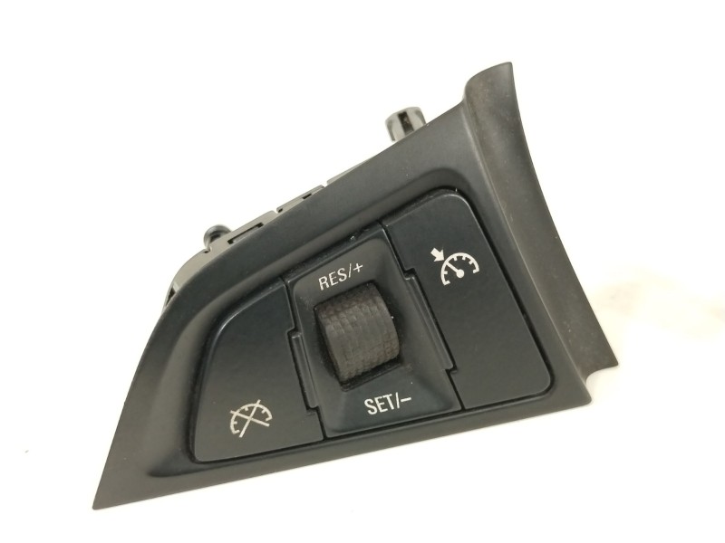 Recambio de mando volante para opel astra j lim. enjoy referencia OEM IAM 13293155 13268686 