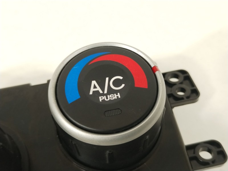 Recambio de mando calefaccion / aire acondicionado para hyundai tucson (jm) 2.0 crdi referencia OEM IAM 972502EXXX 972502E015 