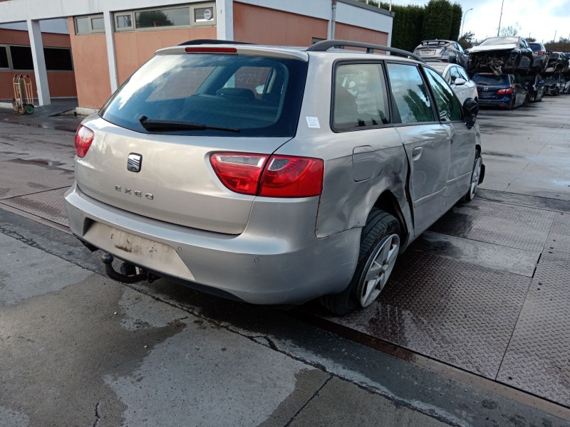 seat exeo st (3r5) del año 2011