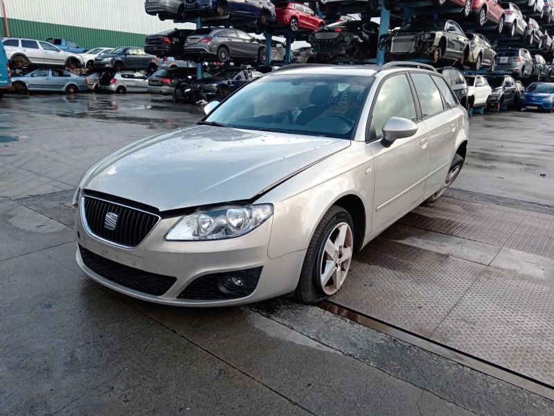 seat exeo st (3r5) del año 2011