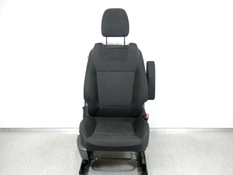 Recambio de asiento delantero derecho para peugeot 5008 sport pack referencia OEM IAM T87F889A22A T87F889B03B 