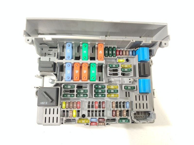 Recambio de caja reles / fusibles para bmw 3 touring (e91) 325 i referencia OEM IAM 61146906622 6906622 