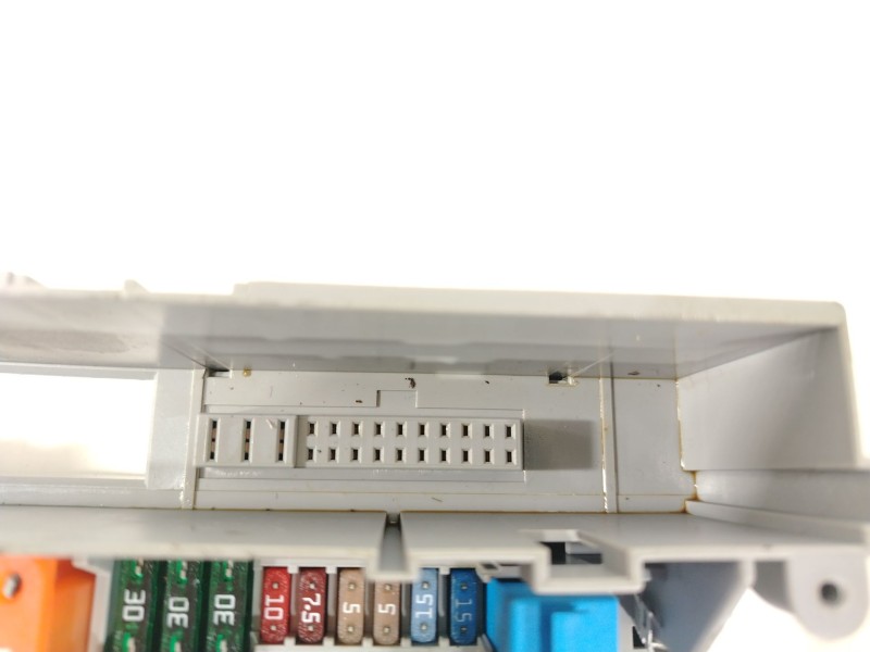 Recambio de caja reles / fusibles para bmw 3 touring (e91) 325 i referencia OEM IAM 61146906622 6906622 