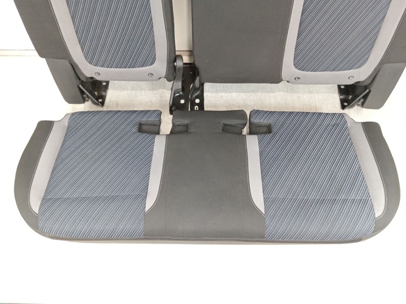 Recambio de asientos traseros para opel crossland x design line referencia OEM IAM YQ00510380 9819313680 