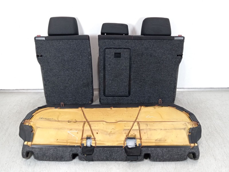 Recambio de asientos traseros para volkswagen golf vi (5k1) gti referencia OEM IAM 1K08853750J  