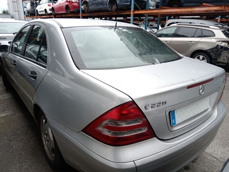 mercedes-benz clase c (w203) del año 2005