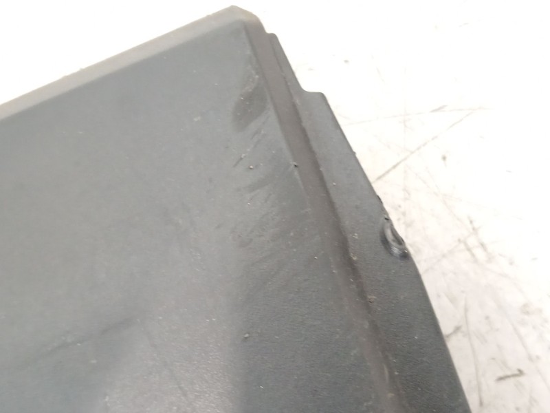 Recambio de moldura puerta delantera derecha para mazda cx-30 zenith referencia OEM IAM DGH951RA1  