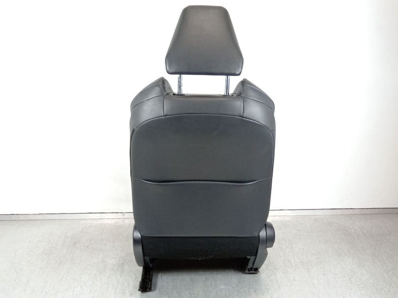 Recambio de asiento delantero derecho para toyota rav 4 advance hybrid referencia OEM IAM 7202042330 7150142040 7155142320