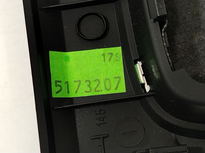 Recambio de pomo palanca cambio para seat leon (5f1) 2.0 tdi referencia OEM IAM 5F1863283A 5F1711113P 