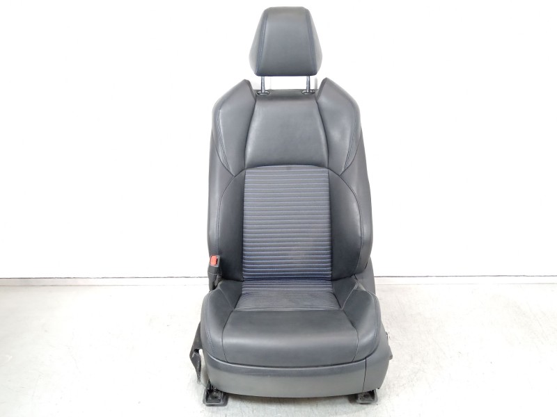 Recambio de asiento delantero izquierdo para toyota rav 4 advance hybrid referencia OEM IAM 7202042330 7151242170 7155142320