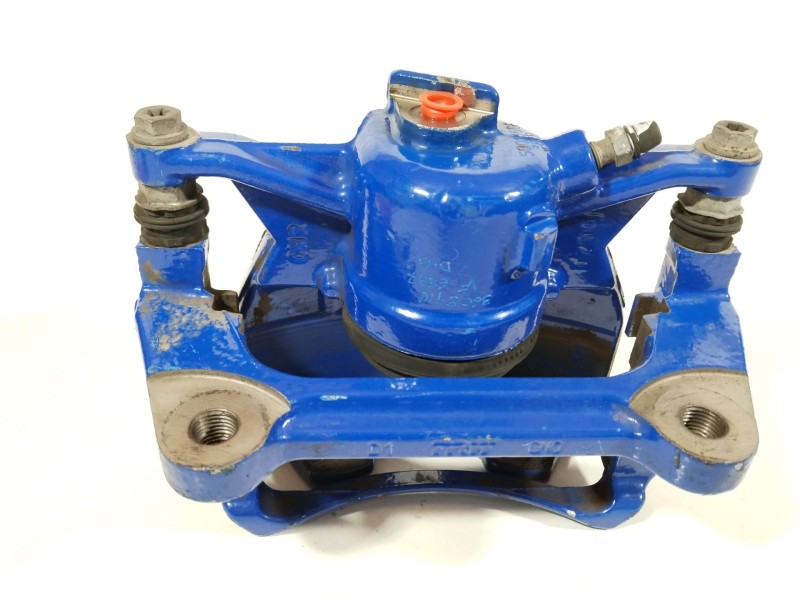 Recambio de pinza freno delantera derecha para volkswagen golf vii lim. gte referencia OEM IAM 8V0615124D  