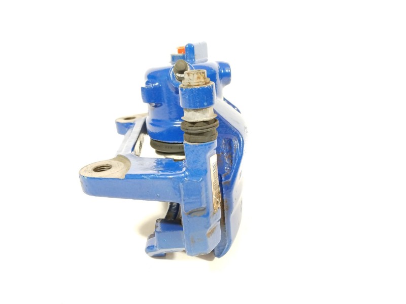 Recambio de pinza freno delantera derecha para volkswagen golf vii lim. gte referencia OEM IAM 8V0615124D  