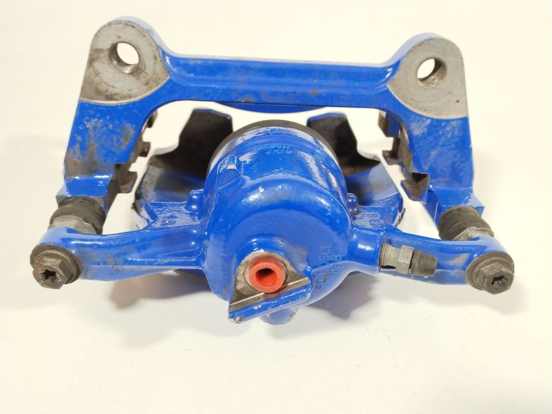 Recambio de pinza freno delantera izquierda para volkswagen golf vii lim. gte referencia OEM IAM 8V0615123D  