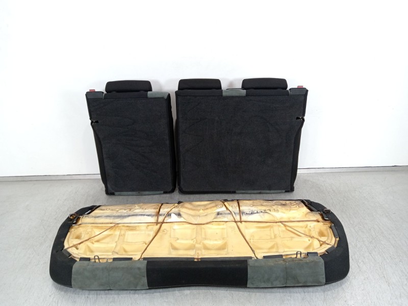 Recambio de asientos traseros para seat leon (1p1) 2.0 cupra r referencia OEM IAM 1P0885375F 1P0885805AJ 1P0885806AF