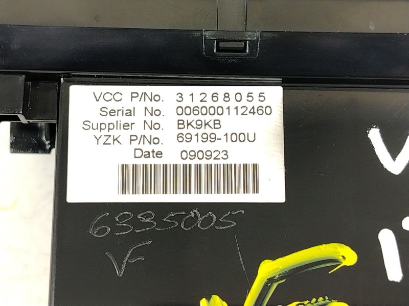 Recambio de pantalla multifuncion para volvo v50 (545) 1.6 d referencia OEM IAM 31268055  