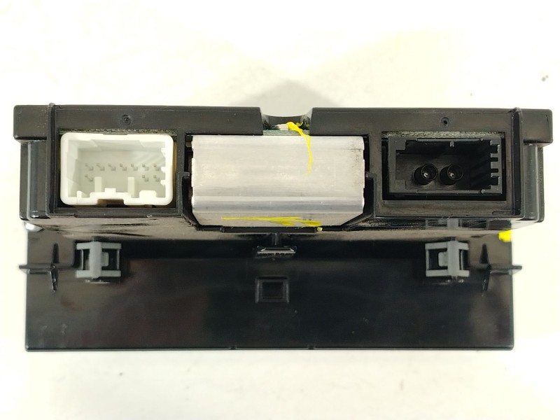 Recambio de pantalla multifuncion para volvo v50 (545) 1.6 d referencia OEM IAM 31268055  