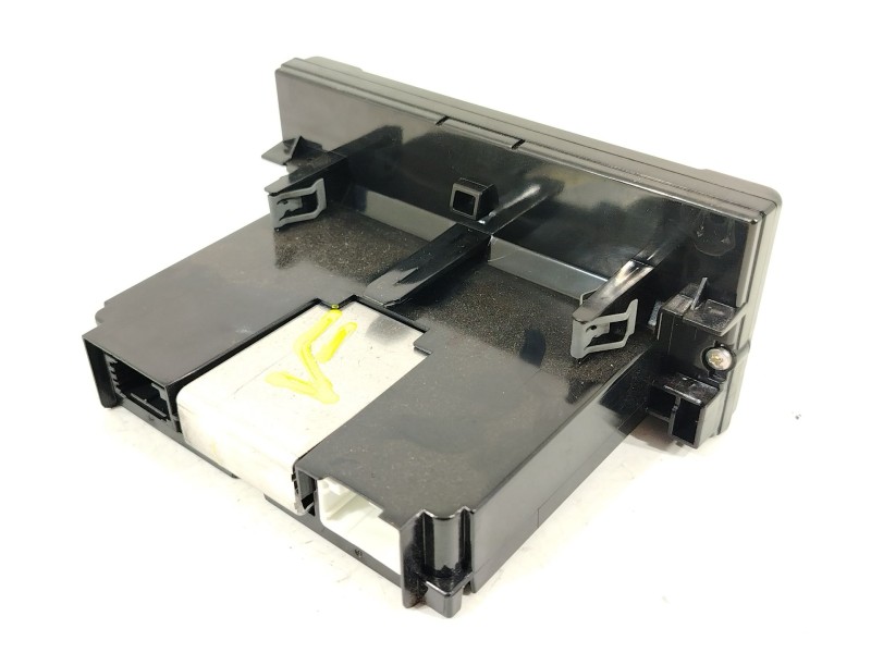 Recambio de pantalla multifuncion para volvo v50 (545) 1.6 d referencia OEM IAM 31268055  