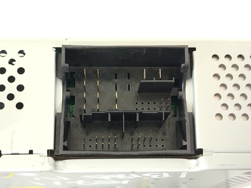 Recambio de sistema audio / radio cd para seat ibiza iv (6j5, 6p1) 1.2 tsi referencia OEM IAM 5F0035871B  