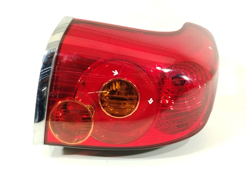 Recambio de piloto trasero izquierdo para toyota avensis station wagon (_t25_) 2.0 (azt250_) referencia OEM IAM 8156105150  