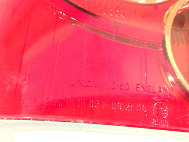 Recambio de piloto trasero izquierdo para toyota avensis station wagon (_t25_) 2.0 (azt250_) referencia OEM IAM 8156105150  